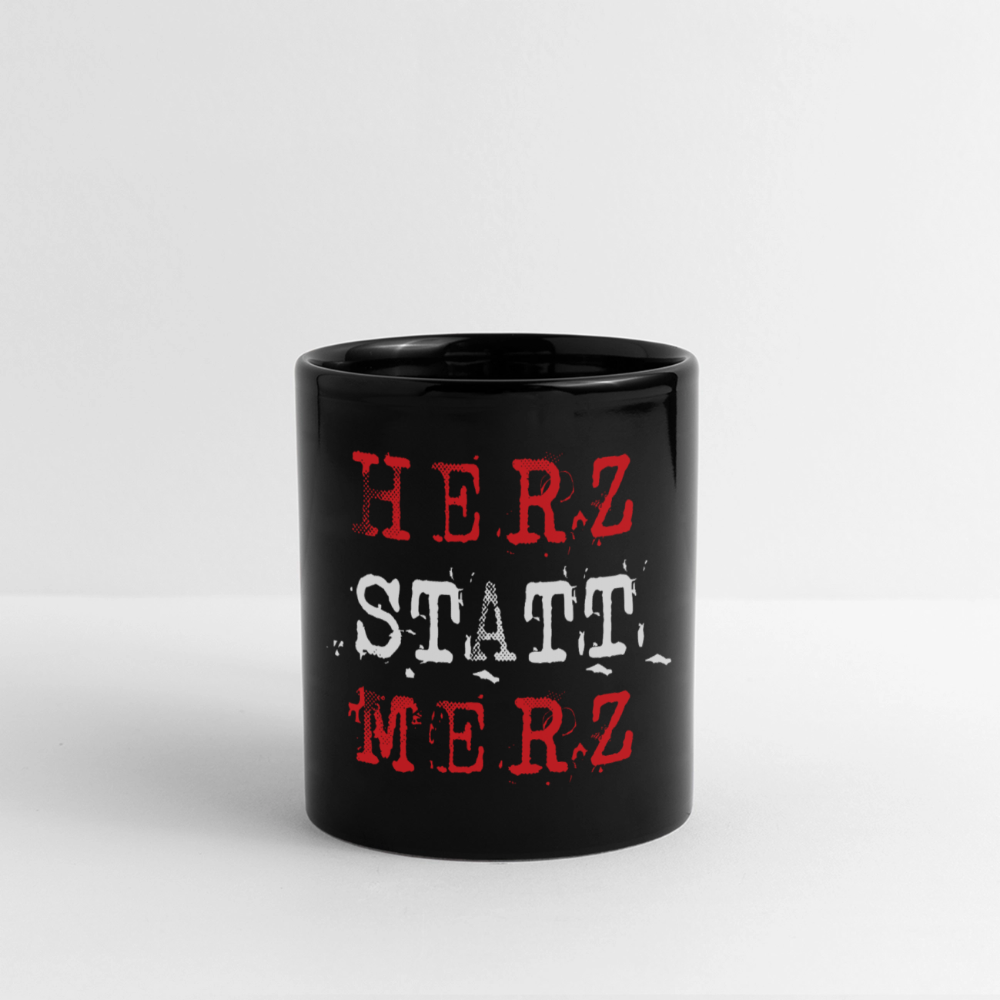 „HERZ STATT MERZ Tasse – politisches Statement in roter Vintage-Schrift“