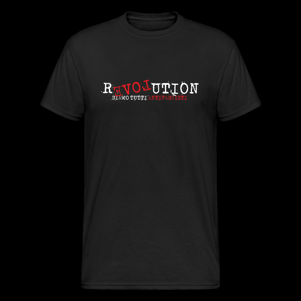 „Schwarzes T-Shirt mit dem Wort REVOLUTION, wobei LOVE rückwärts und rot hervorgehoben ist, darunter der Schriftzug SIAMO TUTTI ANTIFASCISTI in Weiß und Rot.“