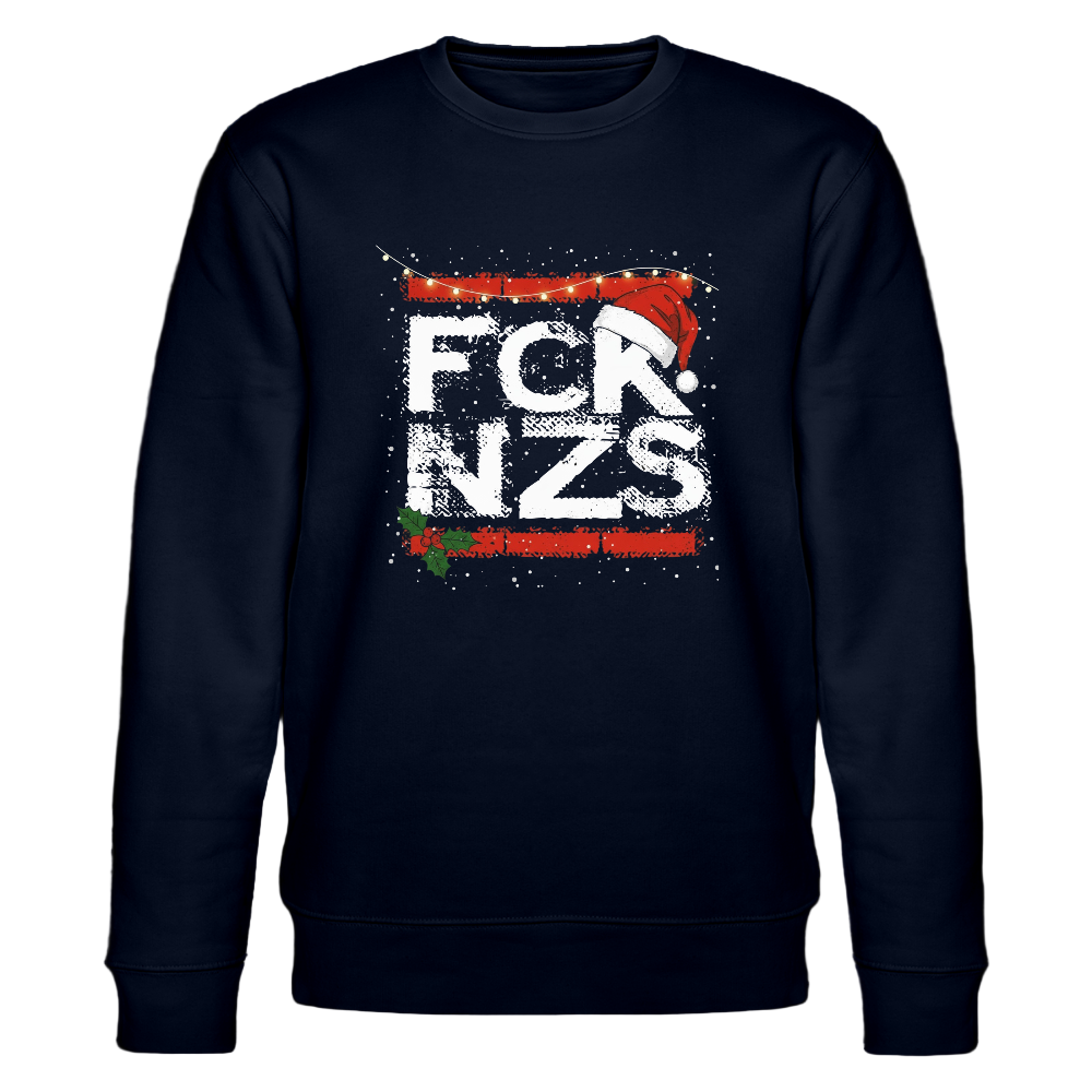 Navy Stanley/Stella Bio-Sweater mit FCK NZS Schriftzug, Weihnachtsmütze, Lichterkette und dem Slogan „All I want for Christmas is democracy“