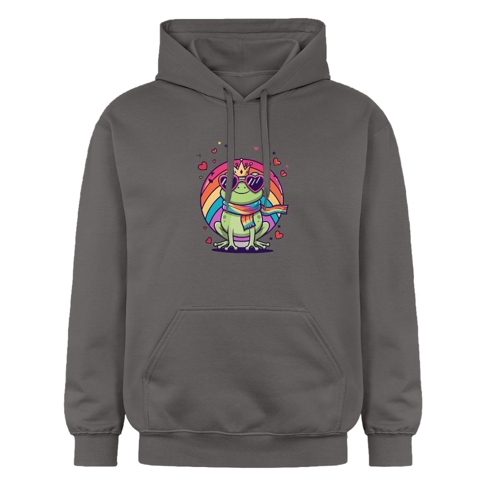 Hoodie mit cartoonartigem Frosch in Herzbrille, Krone und Regenbogenschwanz, Pride-Flagge in der Hand, umgeben von pinken Herzen“ - Dunkelgrau