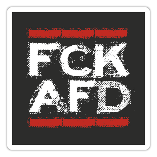Sticker mit weißem „FCK AFD“ Print im roten Rahmen auf schwarzem Hintergrund. Vinyl, konturgeschnitten, wasserfest, 10 × 10 cm.