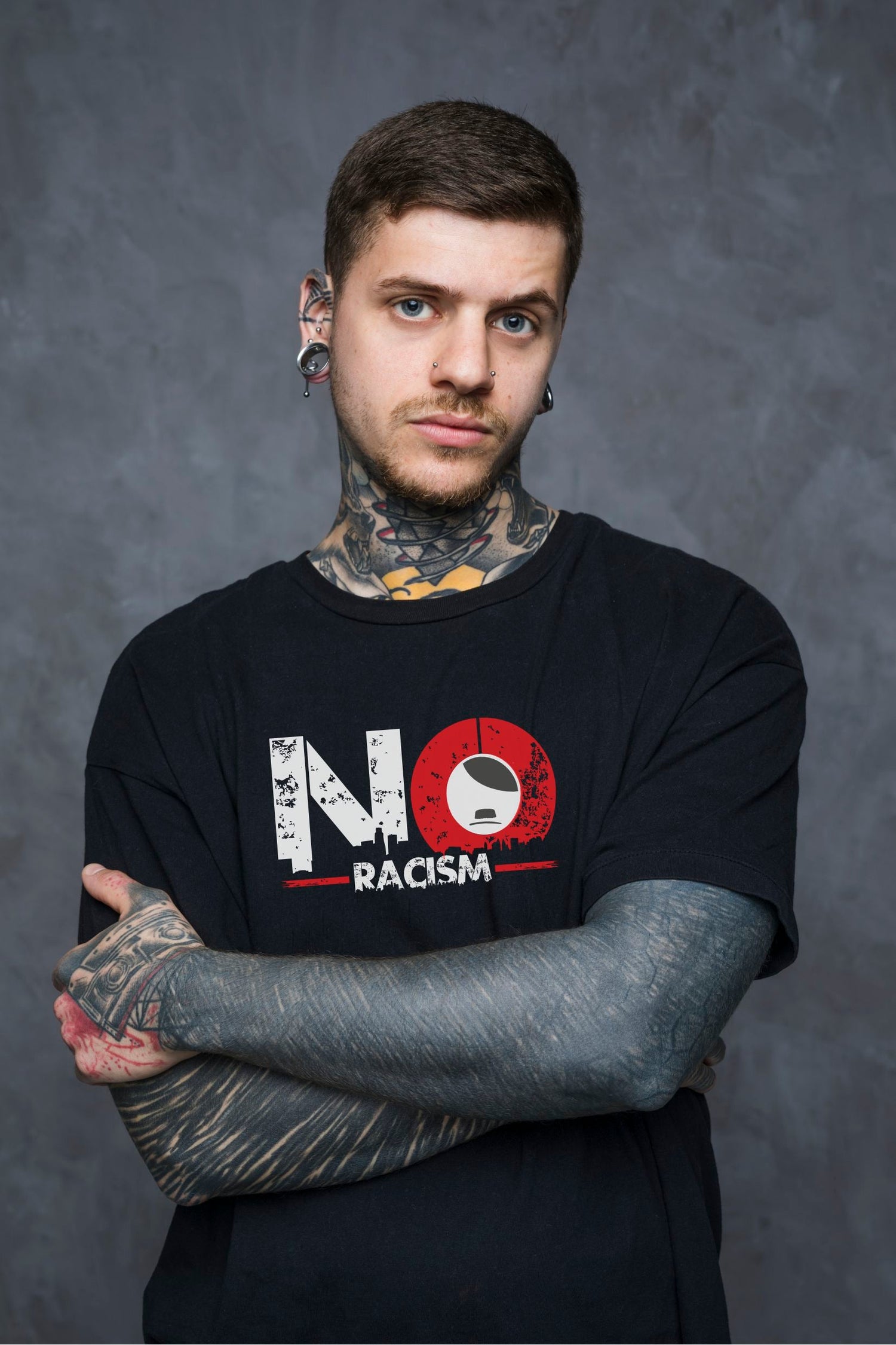 T-Shirt Unisex „NO RACISM“ – Für Vielfalt. Gegen Ausgrenzung - Das kreative Statement