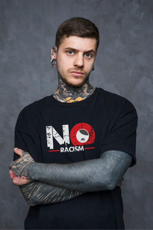 T-Shirt Unisex „NO RACISM“ – Für Vielfalt. Gegen Ausgrenzung - Das kreative Statement
